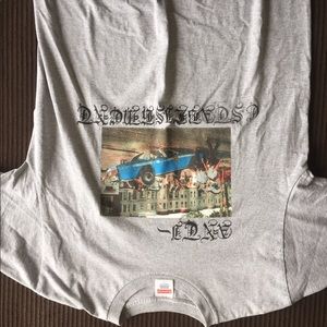 Supreme anti establishment tee